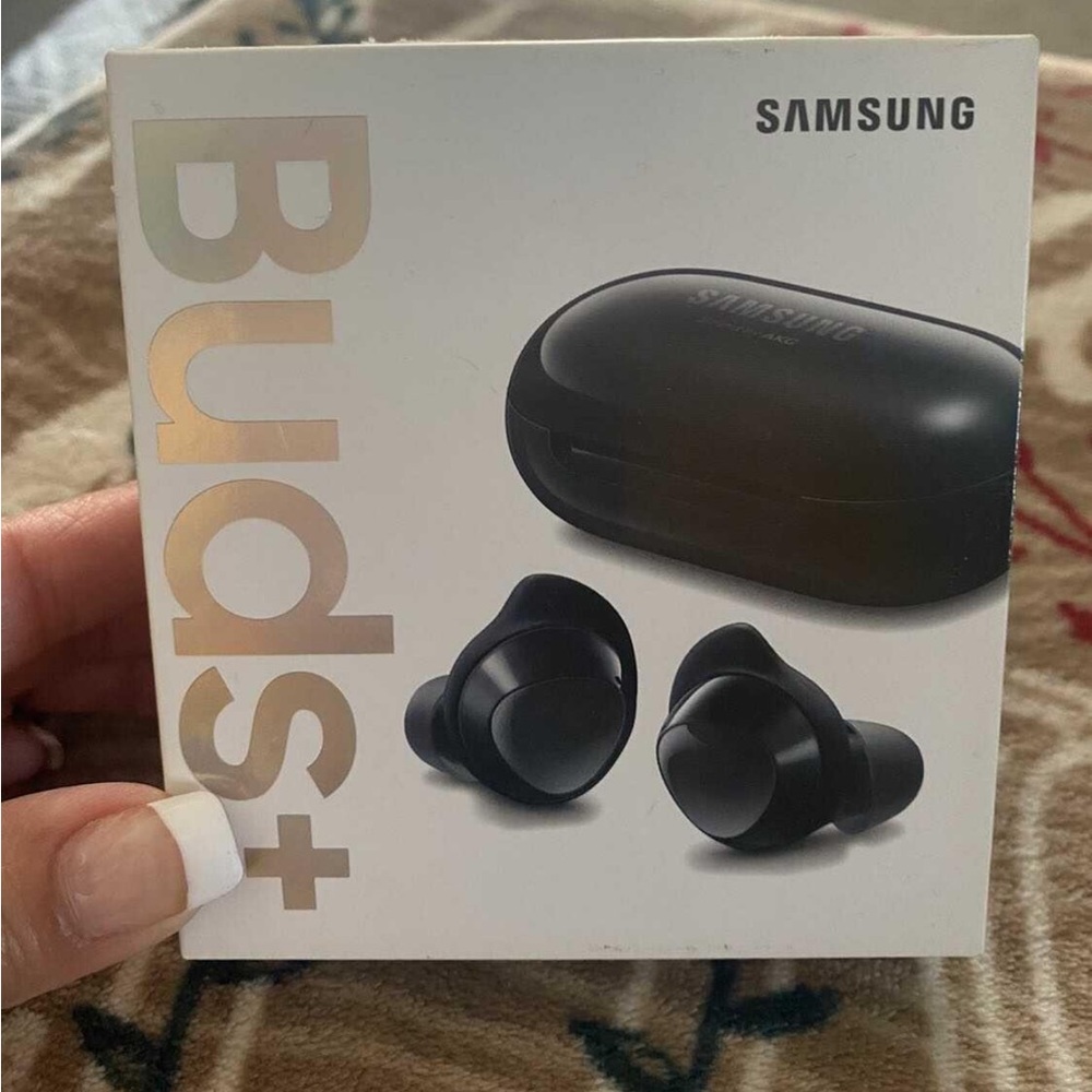 Samsung wireless ear buds